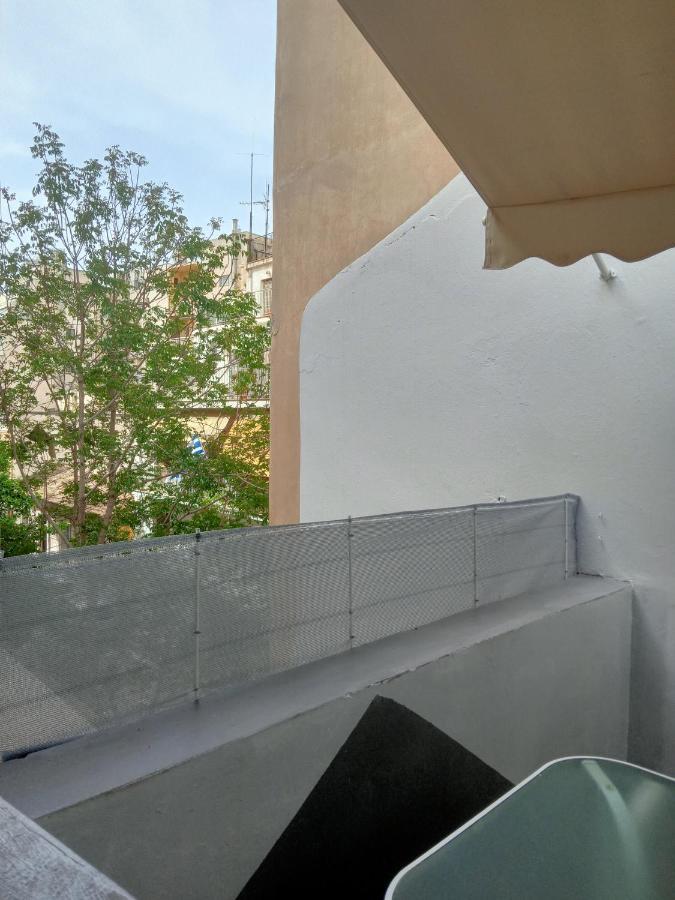 Koukaki-Acropolis Roomy With A Private Veranda Apt. Athen Eksteriør bilde